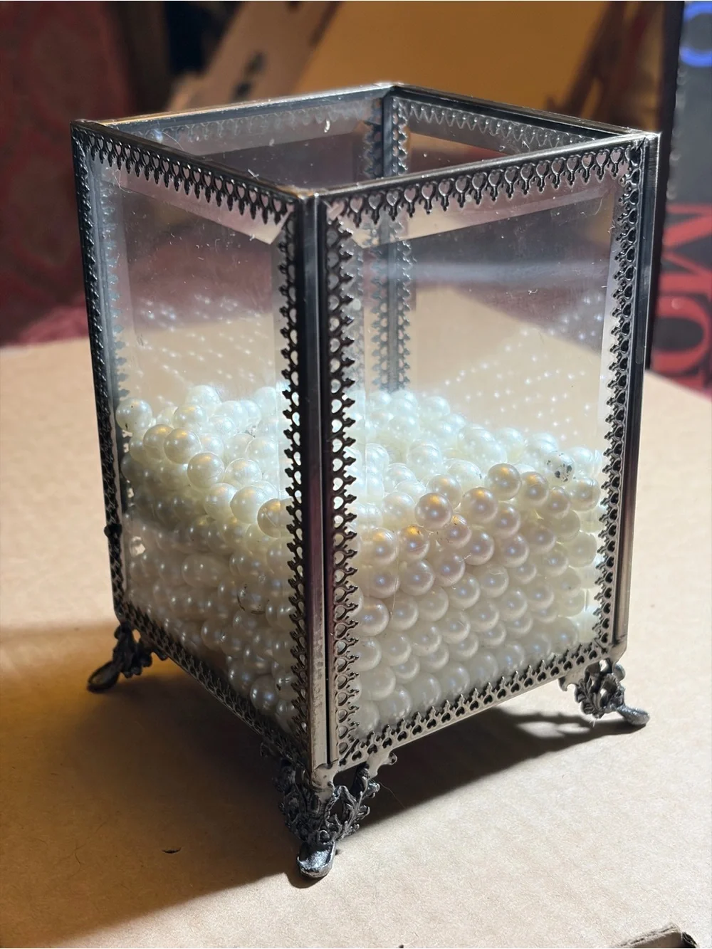Elegant pen and pencil holder with pearls and stunning metawork